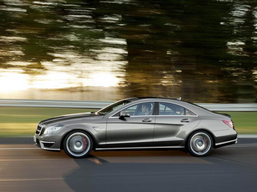  Mercedes-Benz CLS63 AMG 2011 года  (фото 74 из 199)